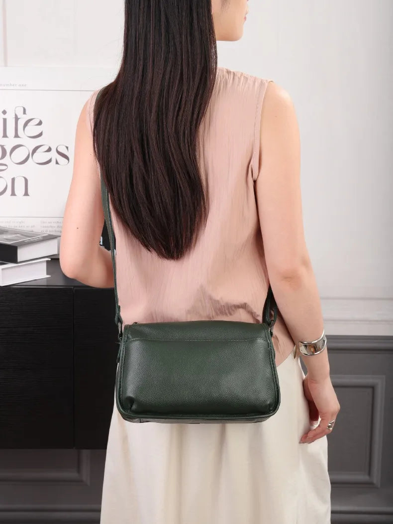 Women's Top-Grain Cowhide Leather Shoulder Bag Spacious Minimalist Crossbody for Effortless Commuting Tote with Adjustable Strap