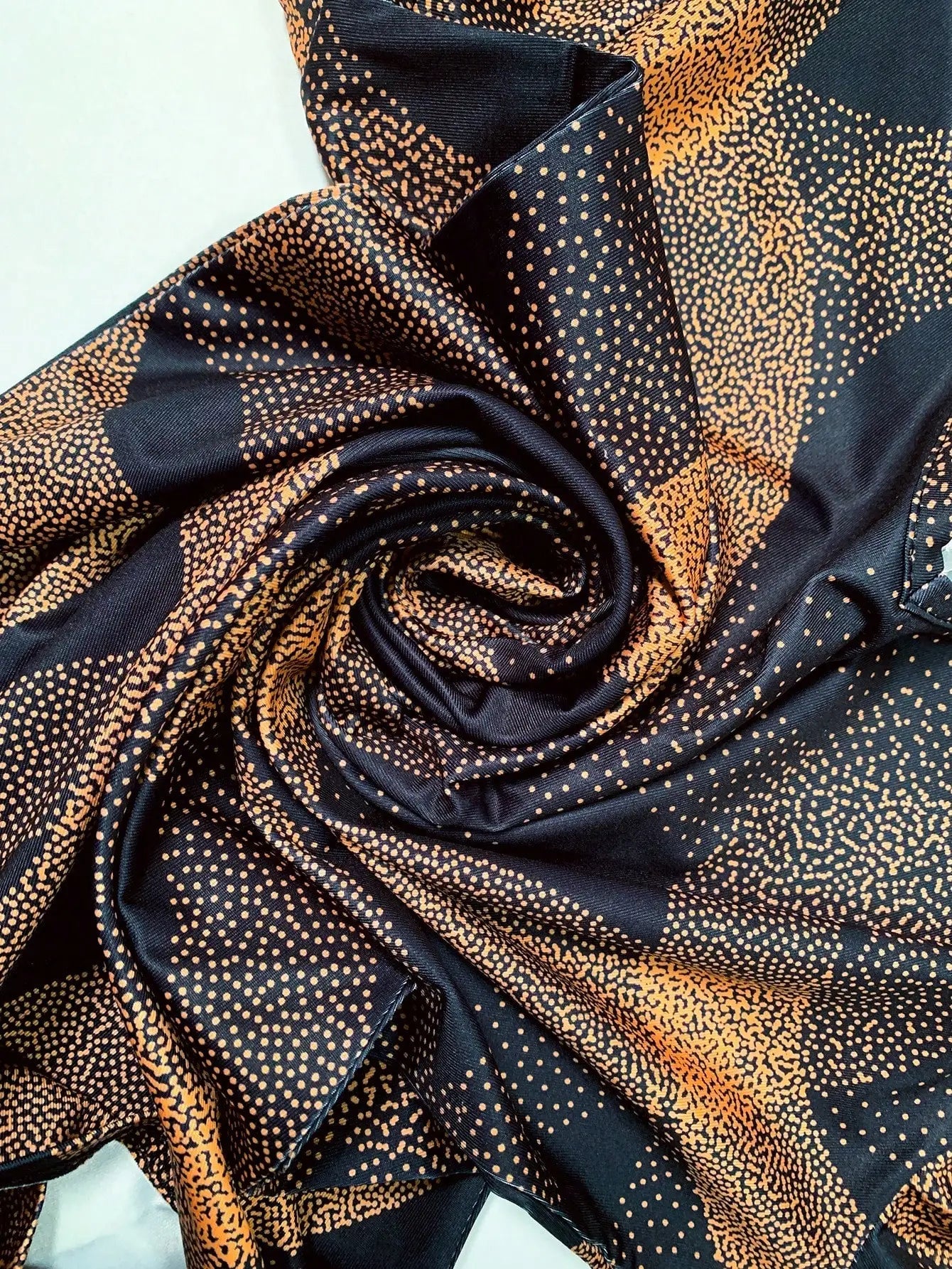 Women's Early Autumn Long - Sleeve V - Neck Dress, Geometric Gold - Print, Ideal for Casual & Evening Badiee Stylez