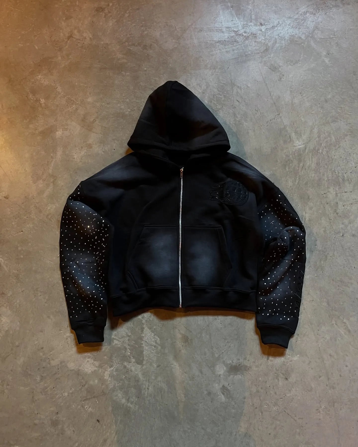 Autumn and winter European loose rhinestone decal retro zipper hoodie y2k Harajuku casual solid color sports design street hoodi black