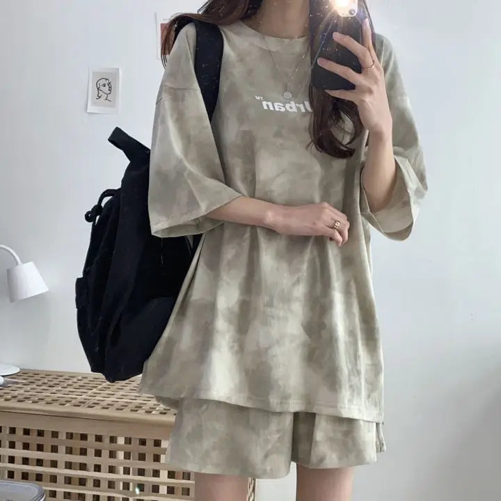 Women Summer 2024 New Fashion Cool Tie Dye Two-Piece Set Leisure And Comfortable Loose Elastic Waist Shorts Set