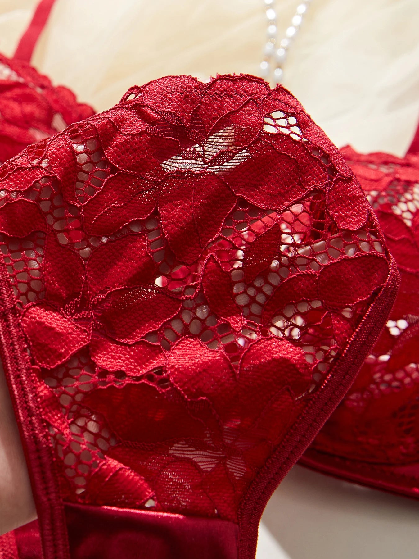 Ladies High-Quality Skin-Friendly Lace Trim Sexy Underwear Set Comfortable Feminine Innerwear Ensemble