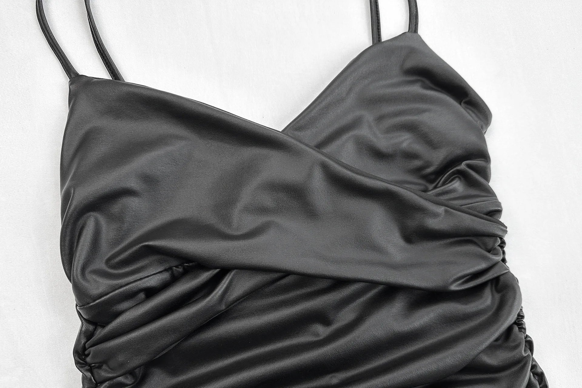 V Neck Sleeveless Ruffled Dress Evening Party Bodycon DressS Elegant Mini Dress for Women Tight DressS Clubwear Vestidos D565