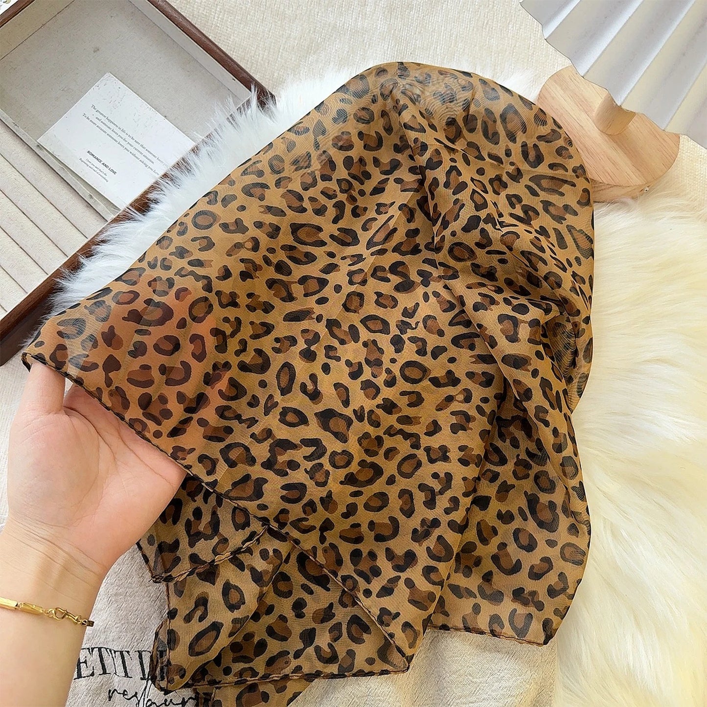 Retro Leopard Print Square Scarf for Women Satin Thin Edge Scarves Head Band Fashion Y2K Lady Hair Shawl Wrap Female Neckerchief