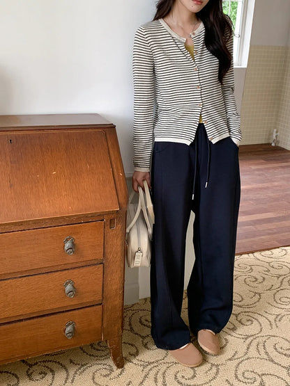 New relaxed and curved cut sports and casual wide leg pants for early autumn Badiee Stylez