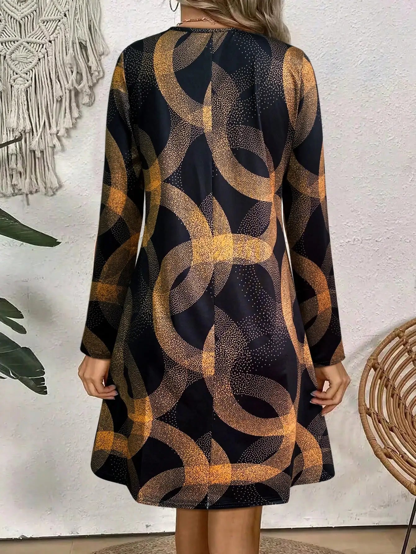Women's Early Autumn Long - Sleeve V - Neck Dress, Geometric Gold - Print, Ideal for Casual & Evening Badiee Stylez