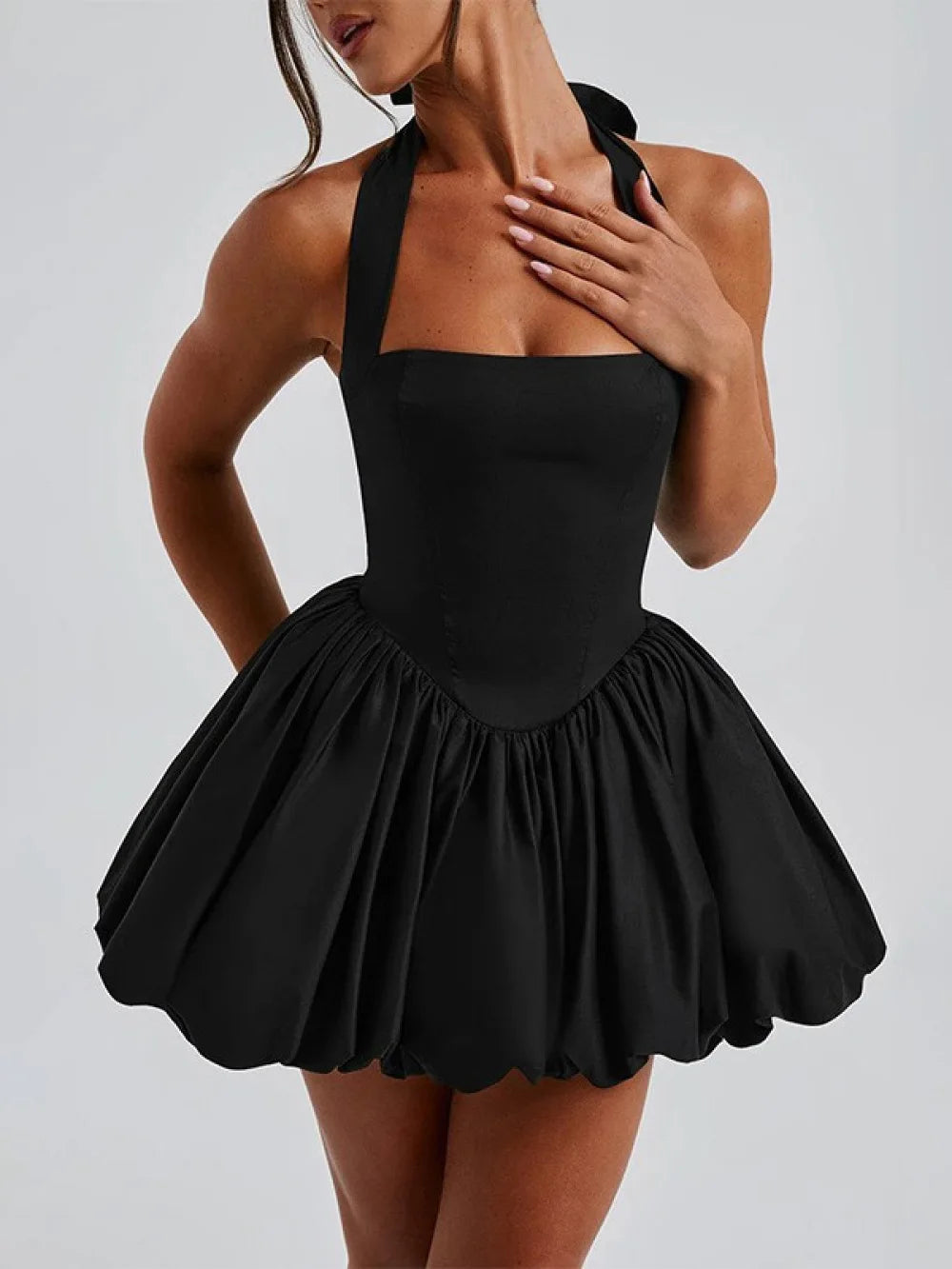 Summer new European and American spicy girl style sexy waist cinching slimming puffy skirt hanging neck tie solid color dress