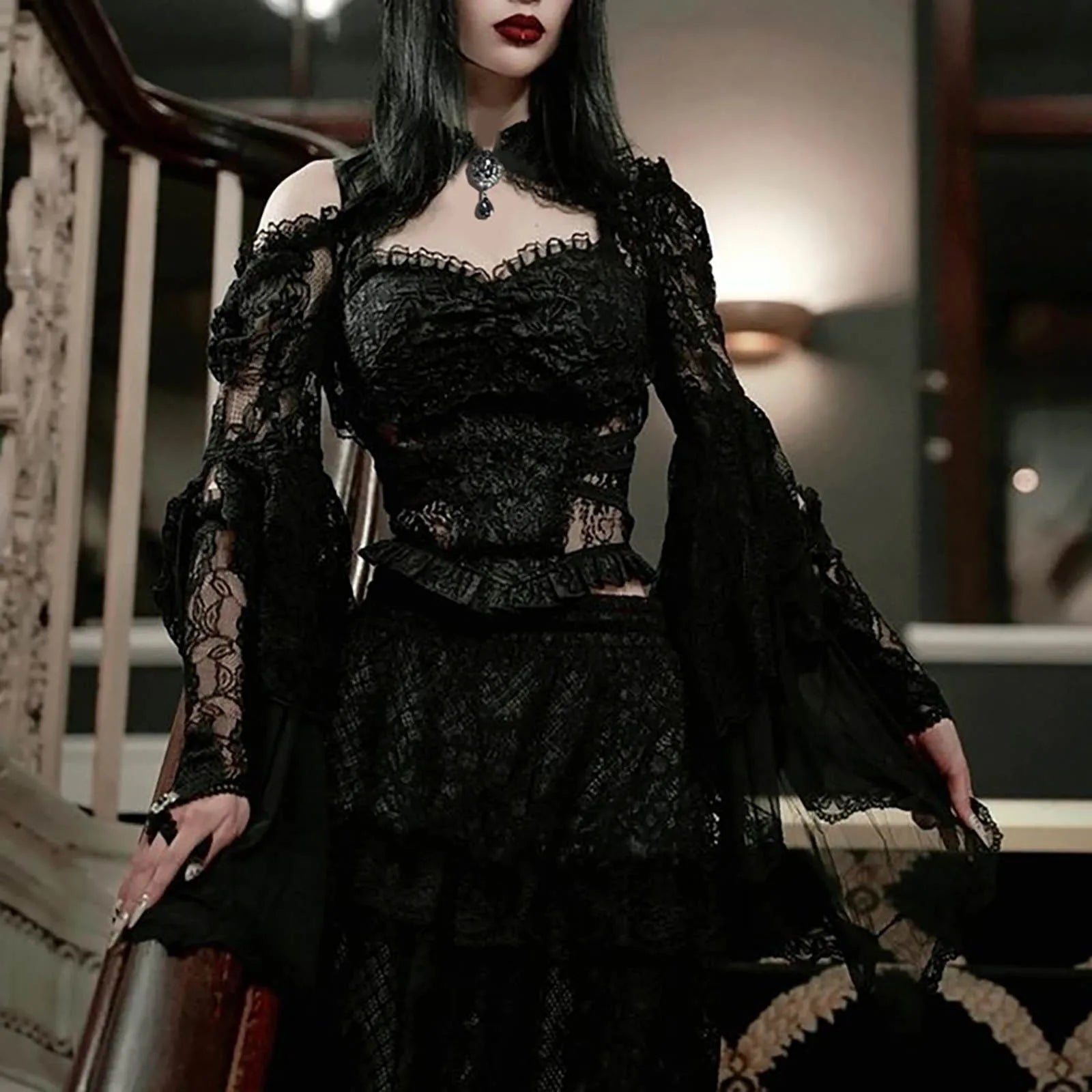 Punk Bolero Shrug Top Trad Goth Black Shawls Flared Sleeve Cover Wraps for Evening Dresses Short Cardigan See-Through Lace Shrug