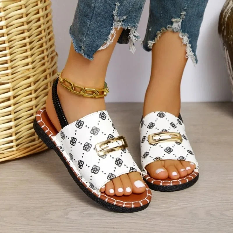 Women Casual Beach Luxury Sandals Lightweight Summer New Fashion Outdoor Flat Sandals Women Open Toe Anti-slip Designer Shoes WHITE