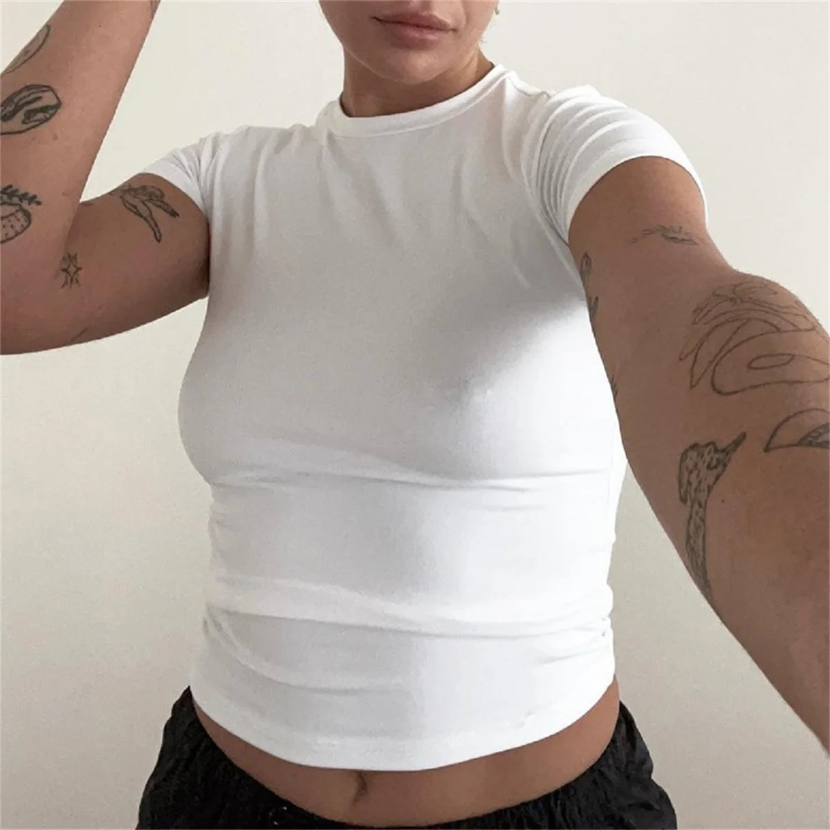 2025 Spring New Short Sleeve T-Shirt Women Solid Simple Casual Soft All-Match Hot Basic Crop Tops Tees Summer Fashion Slim Fit T