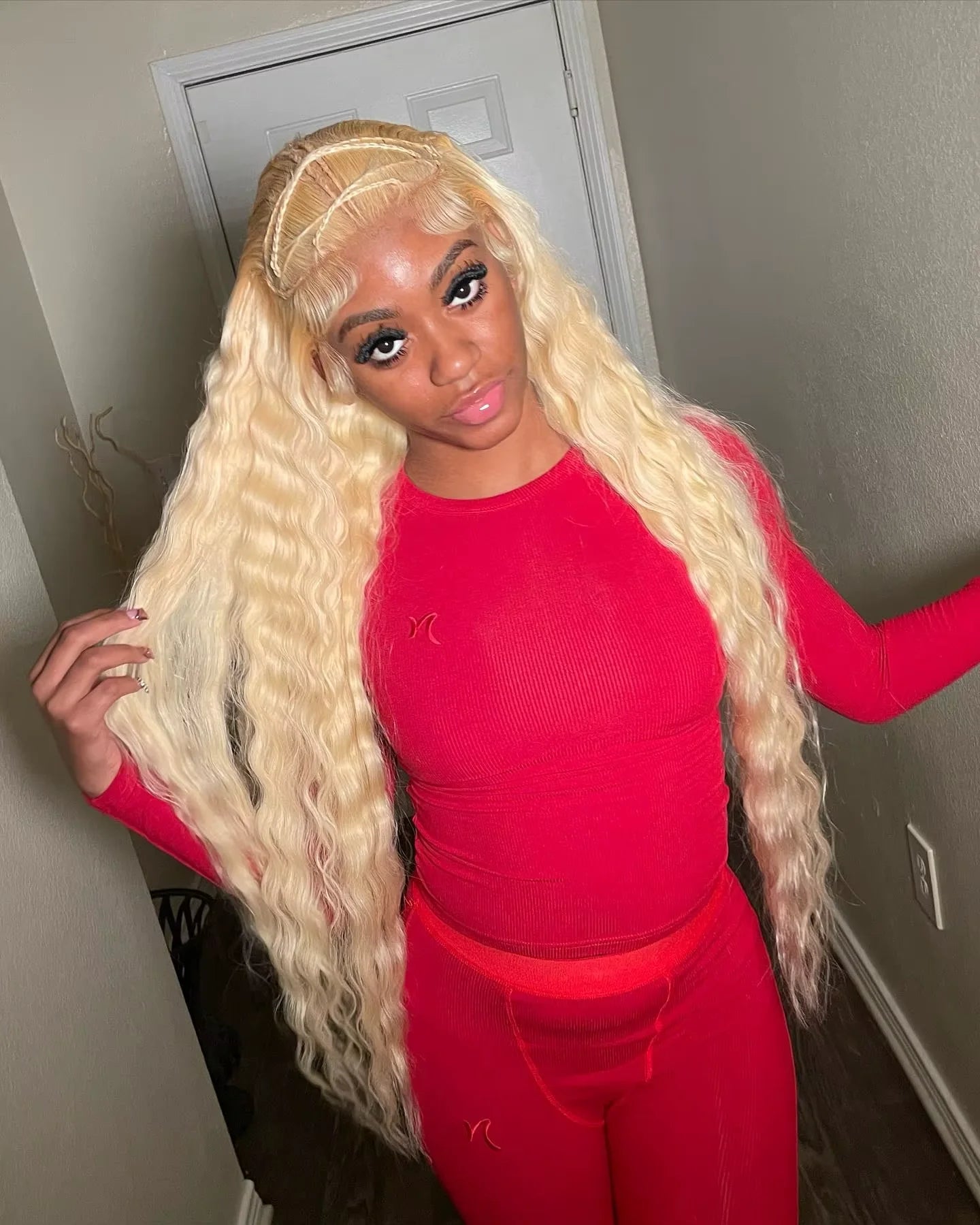 Deep Wave 13x6 HD Lace Frontal Human Hair Wig 30 40 Inch Curly 613 Honey Blonde Water Wave 13x4 Lace Front Wigs For Women 250% Badiee Stylez