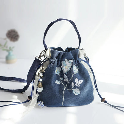 Chinese Style Women's Drawstring Bag Vintage Flower Embroidery Hanfu Handbag Street Fashion Girls Bucket Shape Shoulder Bag B