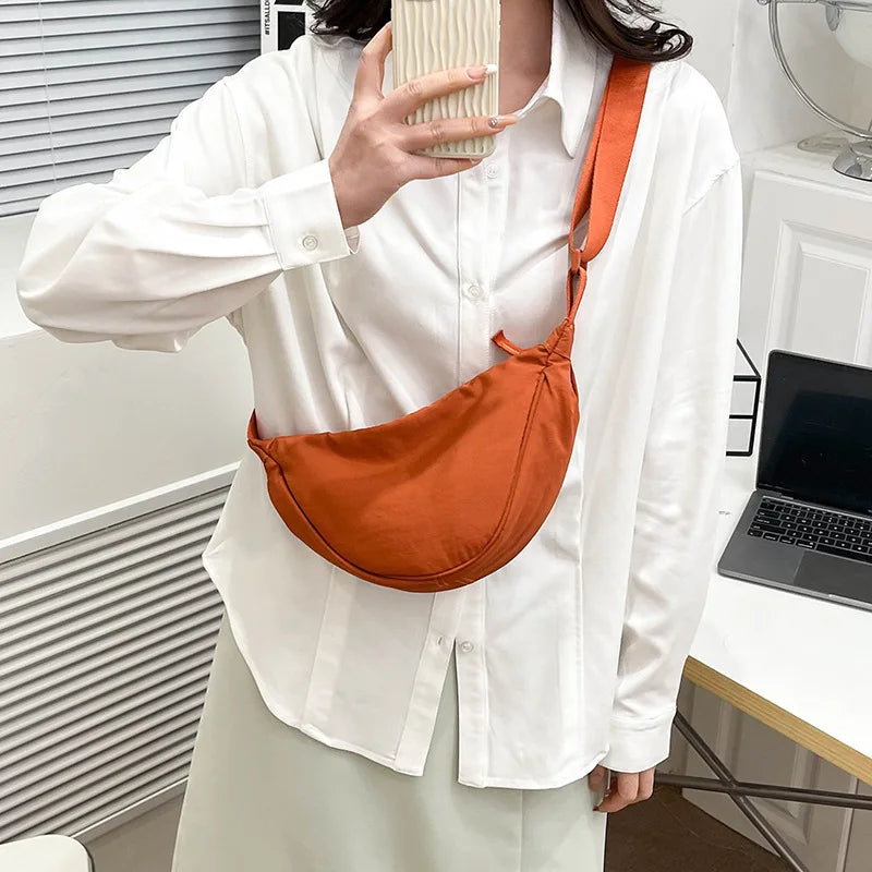 Women Crossbody Bag Casual Nylon Half Moon Shoulder Bags Large Capacity Lightweight Travel Women's Bag