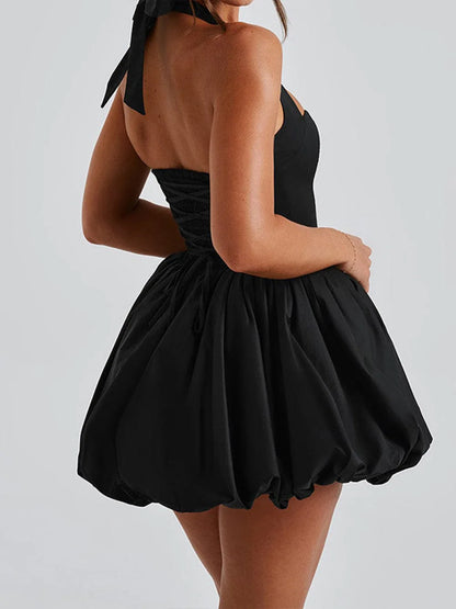 Summer new European and American spicy girl style sexy waist cinching slimming puffy skirt hanging neck tie solid color dress