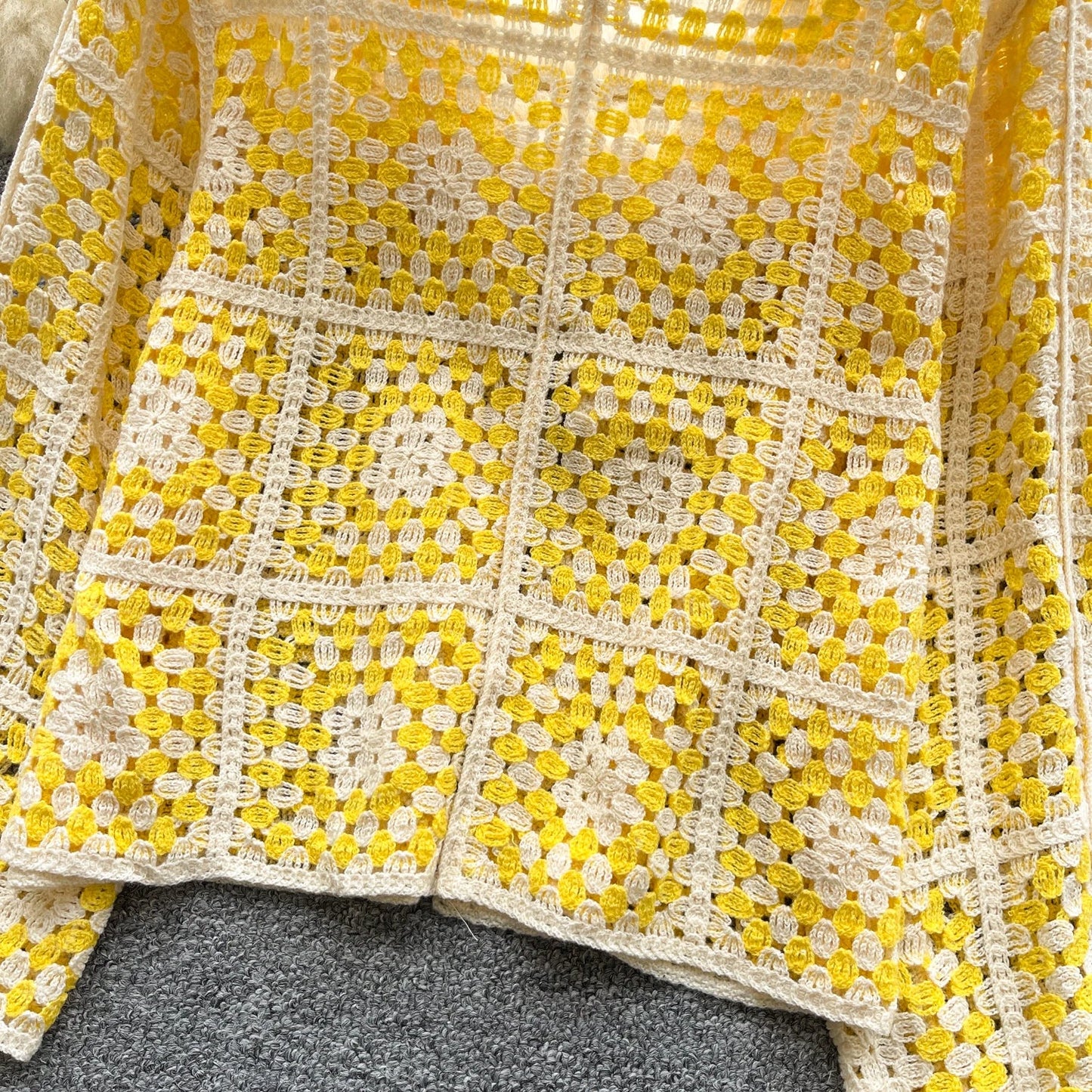 SINGREINY Vintage Boho Loose Plaid Cardigans Female Long Sleeves Hook Flower Hollow Tops 2025 Vacation Sunscreen Casual Shirt Badiee Stylez