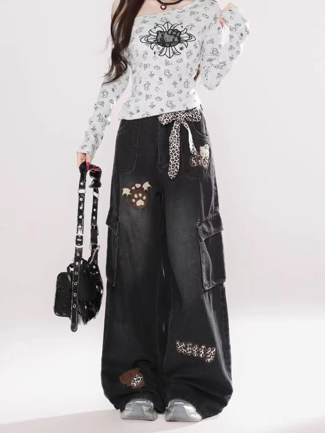 Y2K fashion retro cartoon embroidered women wide-leg jeans casual Harajuku loose pants street personality high-waisted jeans