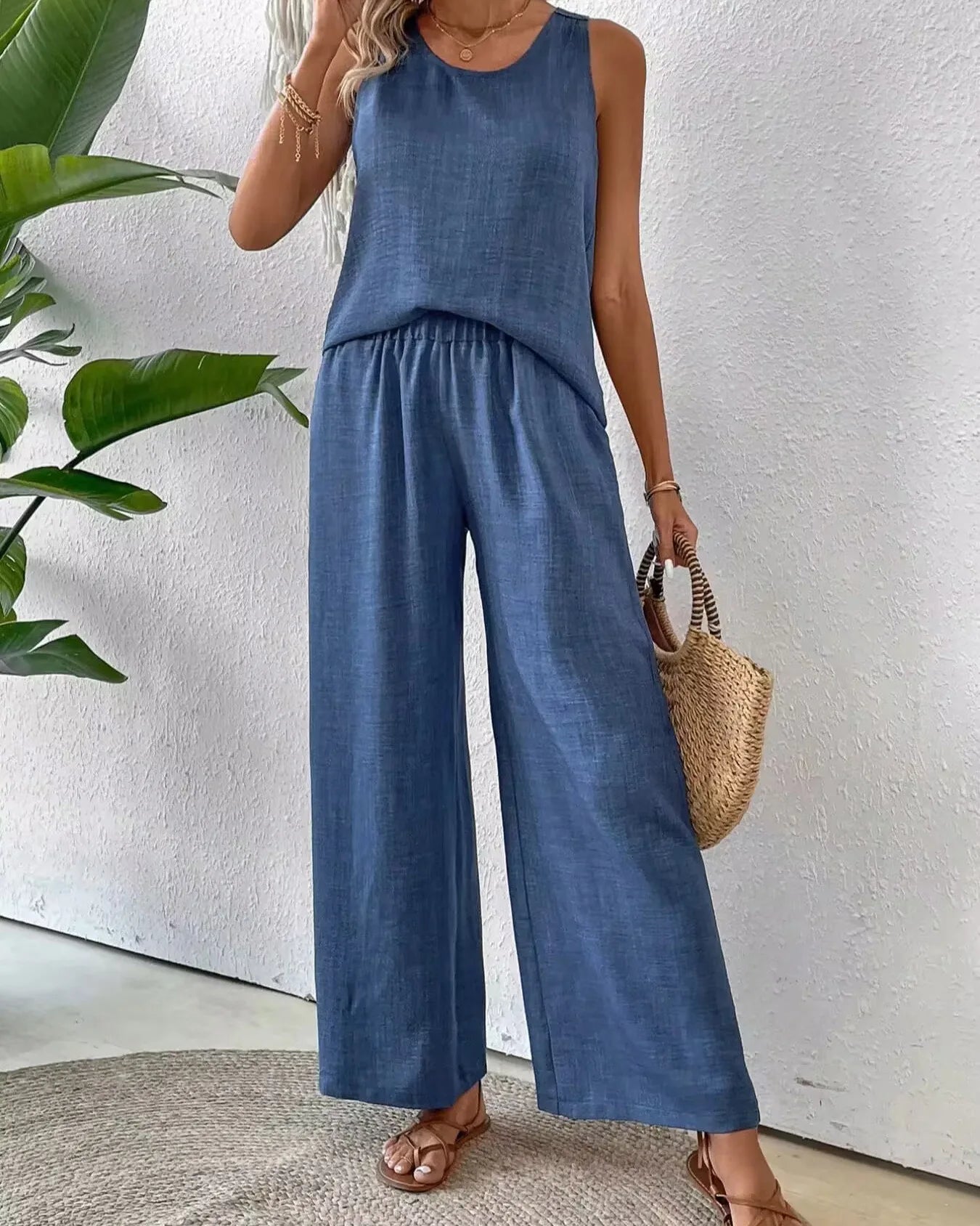 Hollow Out 2 Piece Sets Women Lace Sleeveless Top Wide Leg Pants Set Solid Color New Matching Sets 2 Piece Sets Women New 2024 Blue