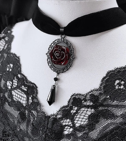 Gothic Dark Rose Cameo Choker Women Girls Halloween Pagan Witch Jewelry Accessories Gift Vintage Vampire Rose Velvet Necklace