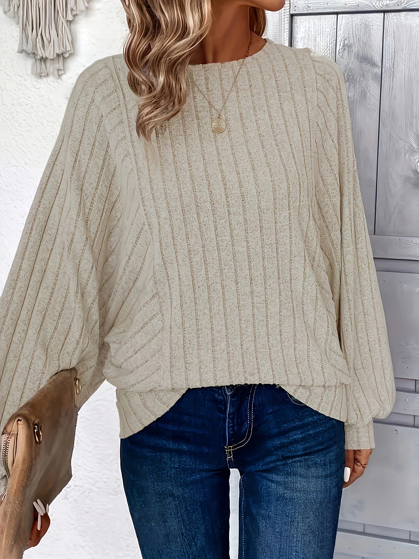 Women's plus size top spring chic and elegant top suitable for casual women's fashionable top