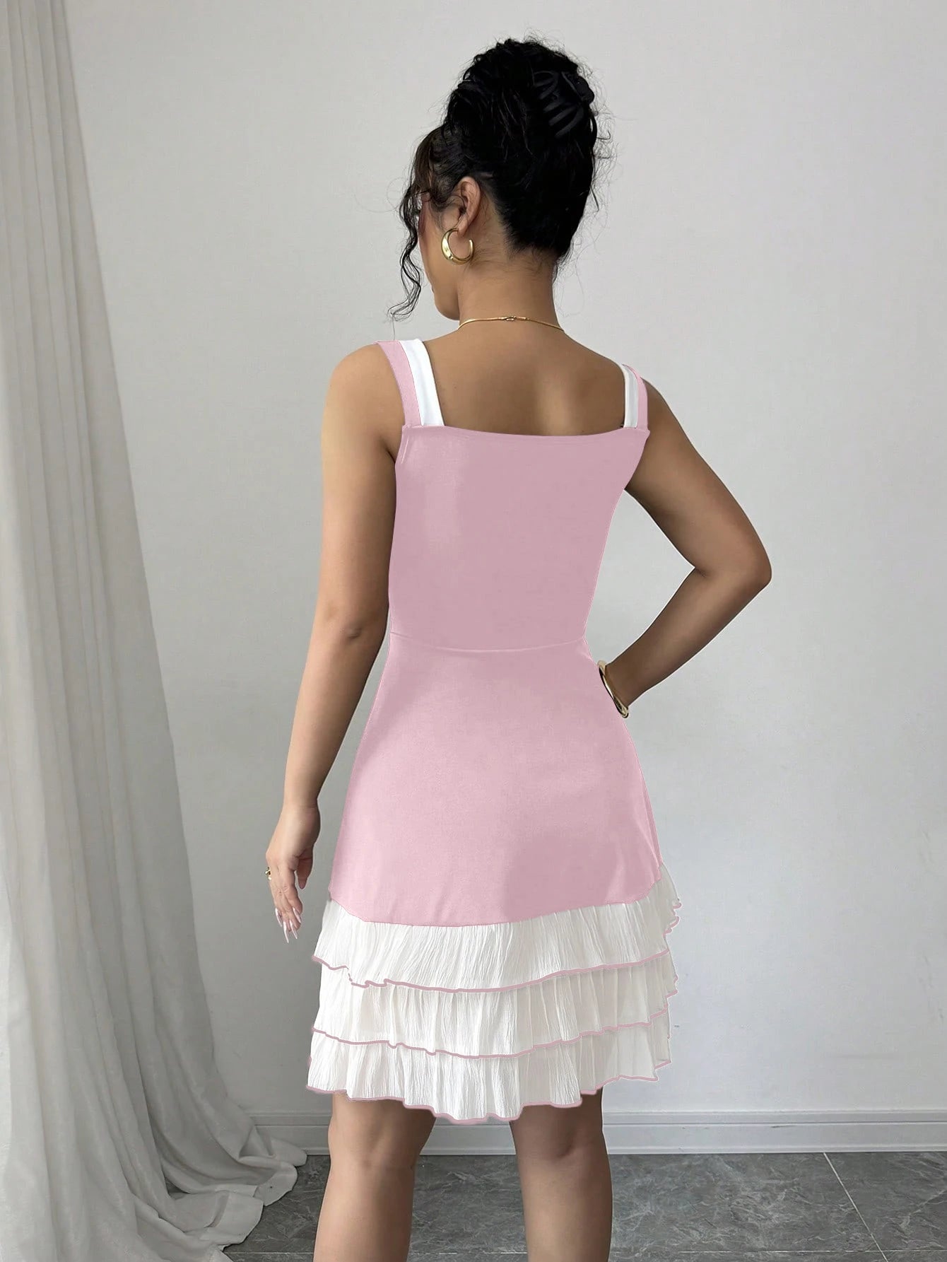 Women's mini suspender waist cinching cake tail dress Badiee Stylez