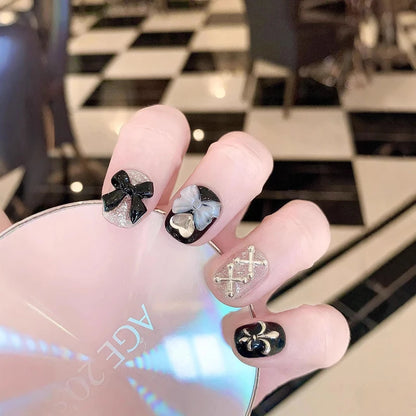 10Pcs Short Square Round Handmade Nails Bow Black and White Bear Fake Nail Diamond Decoration Removable Wearable Nail for Women