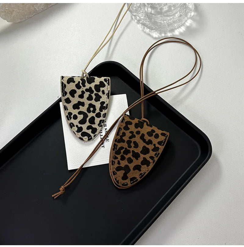 Leopard Print Leather Neck Hanging Sunglasses Clip Glasses Chain Storage Necklace Women's Hanging Rope Sweater Chain
