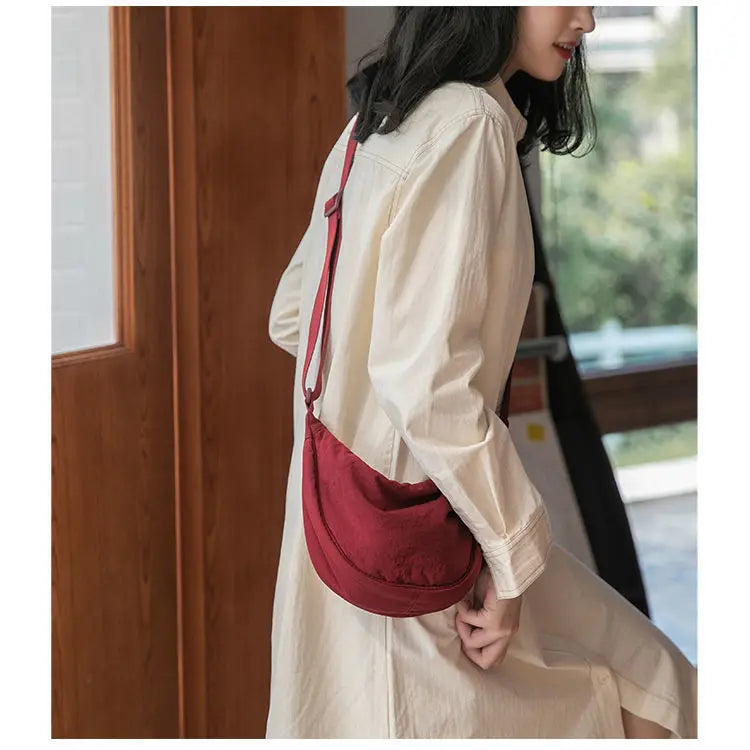 Women Crossbody Bag Casual Nylon Half Moon Shoulder Bags Large Capacity Lightweight Travel Women's Bag
