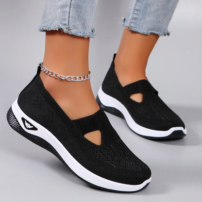 Spring new women's sports shoes, fashionable, breathable, lightweight, non-slip, wear-resistant, casual sports shoes, flat shoes black