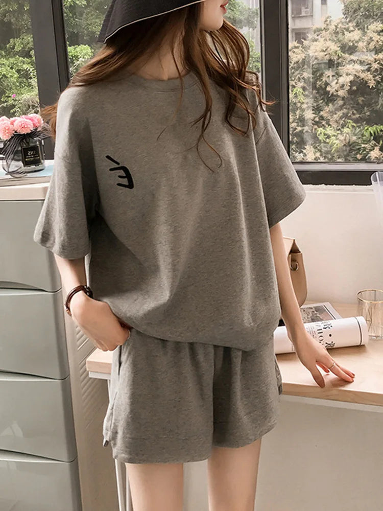 Red Two piece Cotton Women's Sportswear Set 2025 Summer New Round neck Short sleeved Top+Shorts Women Loose Casual Clothing