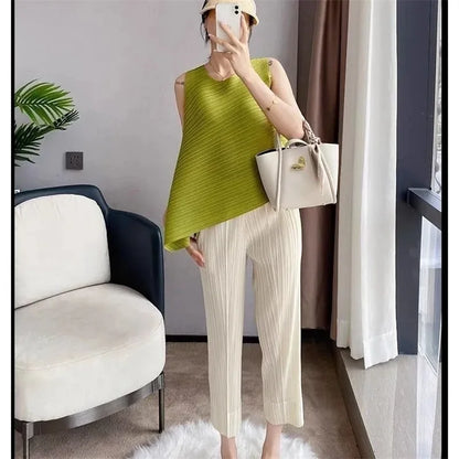 2025 Fold Fashion Summer Shirts Short-Sleeved T Shirt Women's Sleeveless Vest Waistcoat Tops Loose Blouse Shirt Tee Female