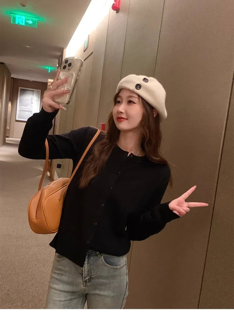 New 2025 Spring Summer Knit Cardigan O-Neck Solid Color Fashion High-Grade Comfortable Slim Casual Knitwear Tops Black One Size