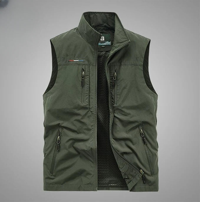 Men's Summer vest 2024 Thin Style Multi Pocket Waterproof Durable Large Size Casual Outdoor Travel Vest Men's Sleeveless Jacket