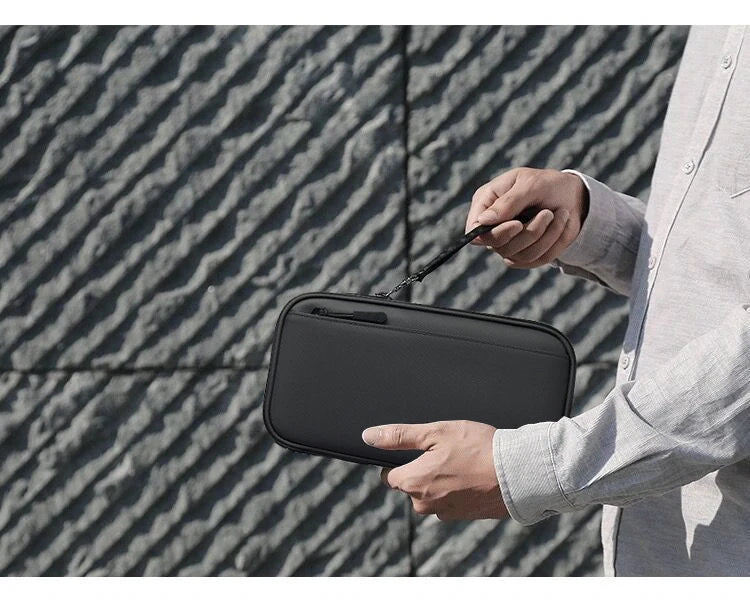 Travel Wallet Passport Holder Travel Documents Organizer Durable Waterproof Passport Case with RFID Blocker for Women Men