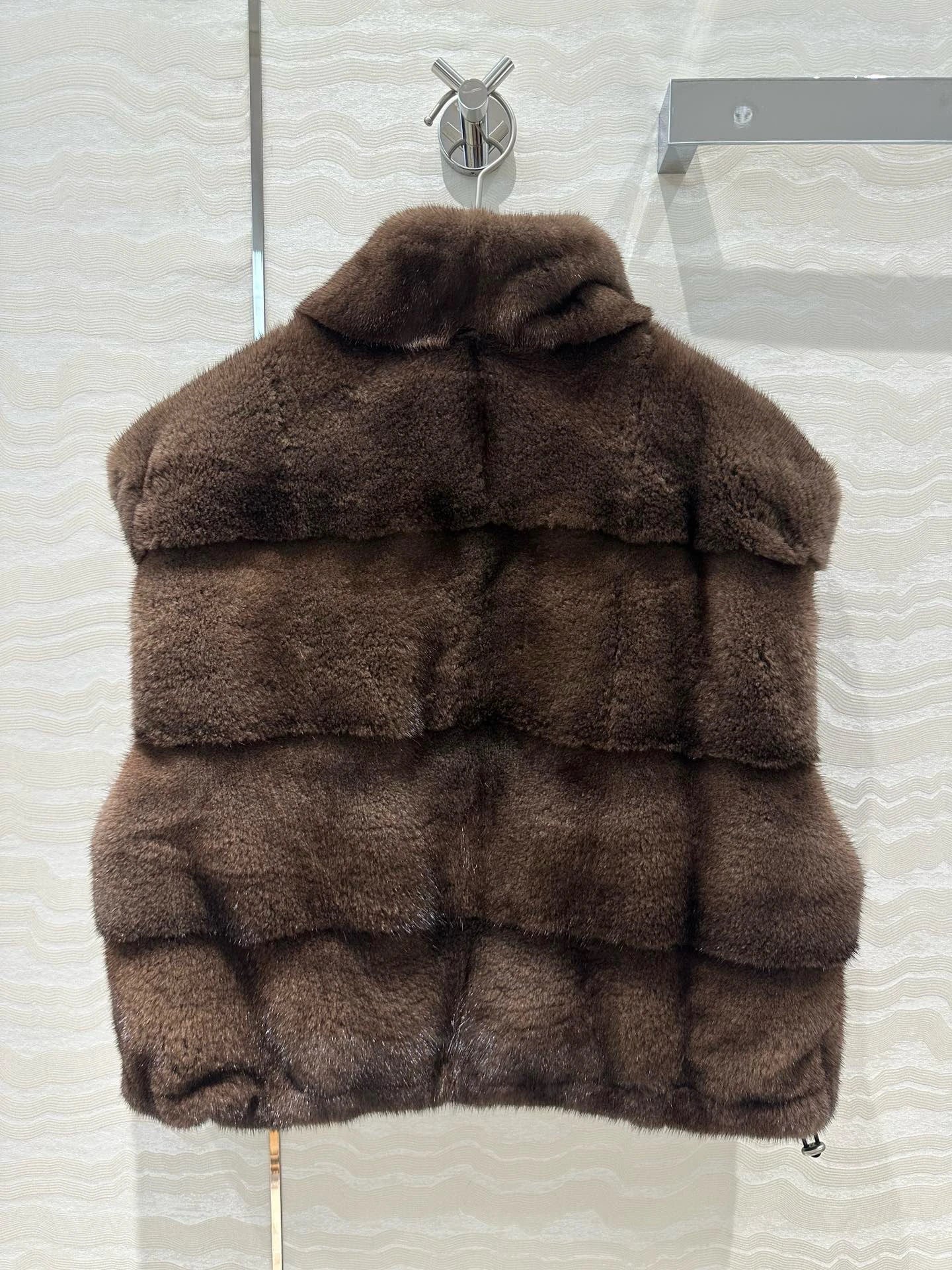 Autumn-winter luxurious short mink zippered vest Badiee Stylez
