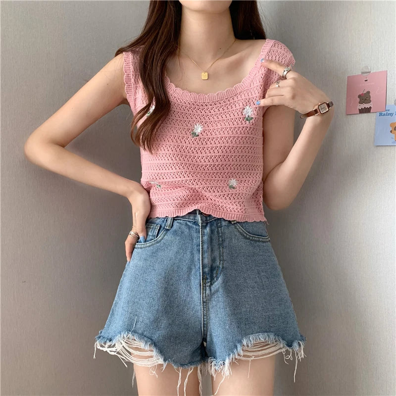 Women Summer Flower Embroidered Knit Tank Tops O-Neck Sleeveless Sweet Camisole Crochet Outer Wear Vintage Loose Inner Crop Tops