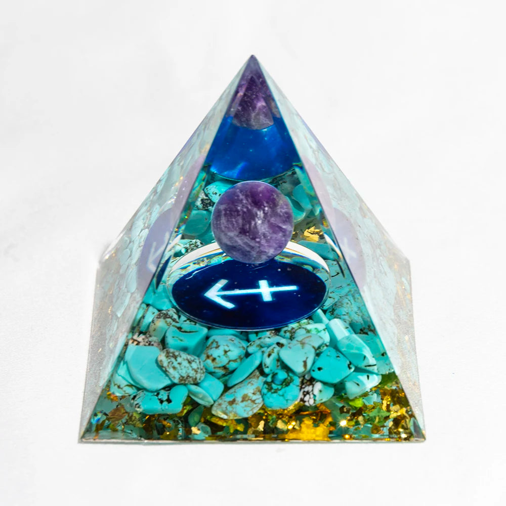 Natural Crystal Energy Generator Pyramid Peridot Amethyst Reiki Healing Chakra Resin Pyramid Egyptian Decor Room Decoration 1pc