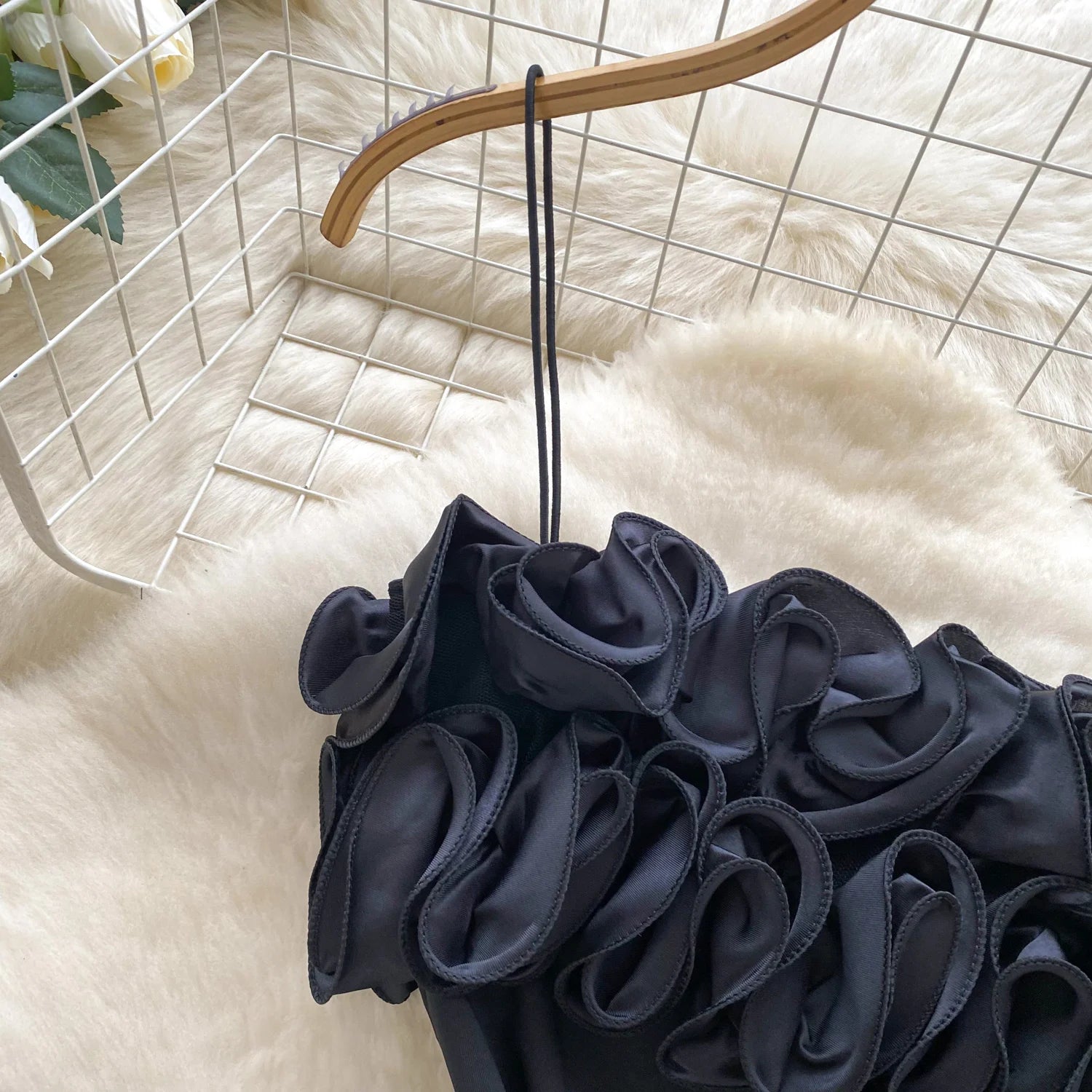 SINGREINY Summer Streetwear Sheath Open crotch Bodysuits Sleeveless Backless Short Rompers Women Solid 3D Flowers Sexy Playsuits