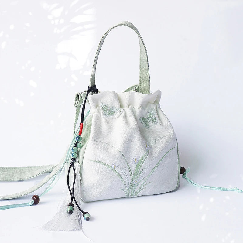 Chinese Style Women's Drawstring Bag Vintage Flower Embroidery Hanfu Handbag Street Fashion Girls Bucket Shape Shoulder Bag A